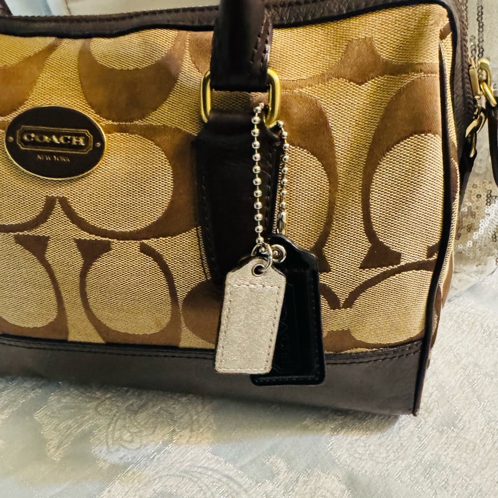 Coach Legacy Haley satchel signature canvas with dark brown leather trim - Picture 7 of 11